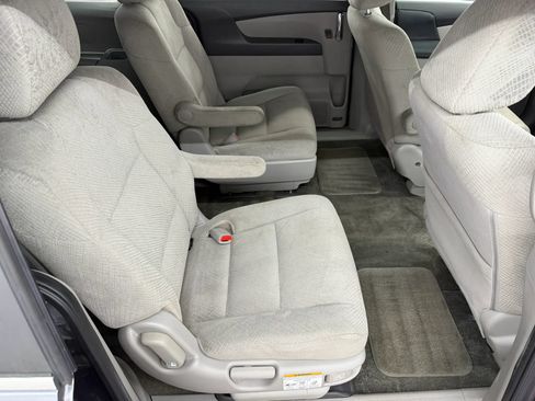 Used 2014 Honda Odyssey LX image 15