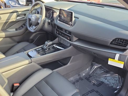 New 2026 Nissan Rogue Dark Armor FWD image 12