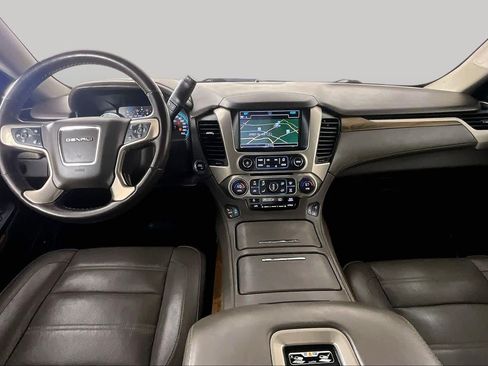 Used 2020 GMC Yukon XL Denali RWD image 14