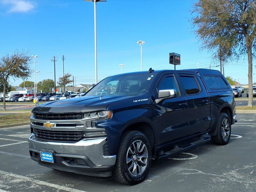 Used 2020 Chevrolet Silverado 1500 LT AWD/4WD image 11