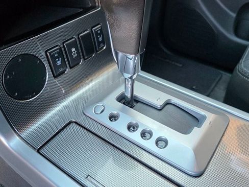 Used 2012 Nissan Pathfinder Silver image 28