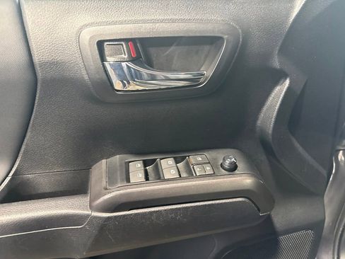 Used 2023 Toyota Tacoma TRD Sport RWD image 35