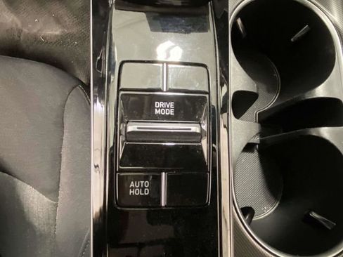 Used 2023 Hyundai Sonata SEL image 17