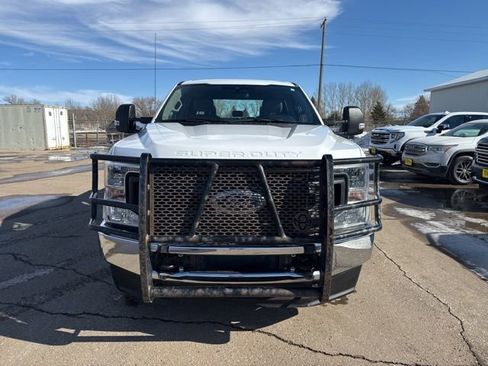 Used 2020 Ford F250 XL w/ Power Equipment Group image 2