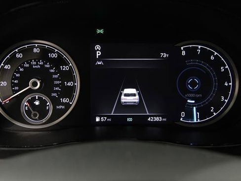 Certified 2022 Genesis GV70 2.5T image 8