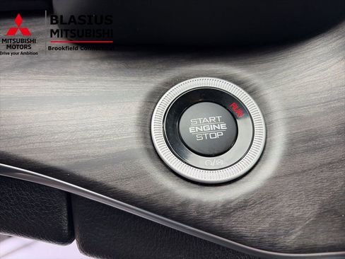 Used 2023 Jeep Grand Cherokee L Overland w/ Luxury Tech Group IV image 20