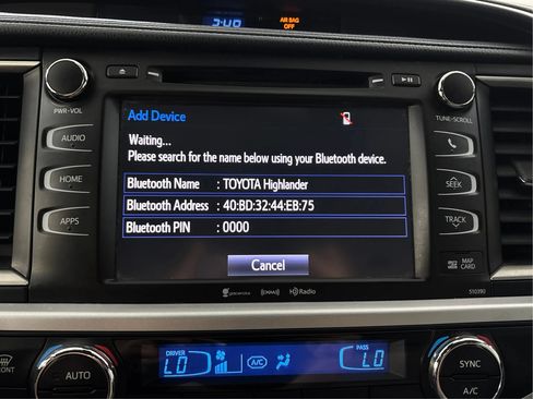 Used 2019 Toyota Highlander XLE AWD/4WD image 44