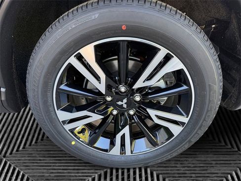 New 2026 Mitsubishi Eclipse Cross SE image 33