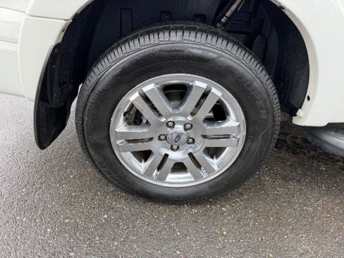 Used 2009 Ford Explorer Sport Trac Limited image 13