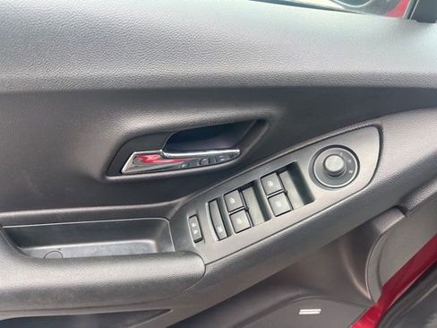 Used 2018 Chevrolet Trax Premier image 14