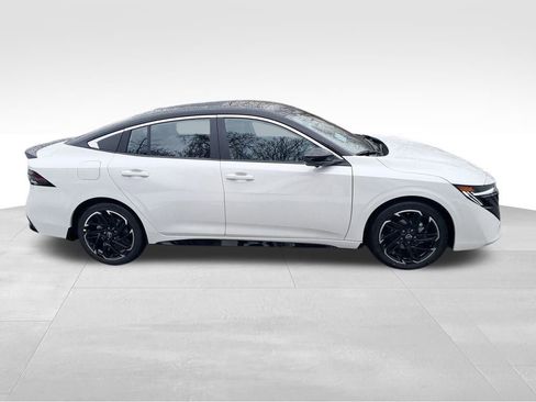 New 2026 Nissan Sentra SR w/ SR Premium Package image 13