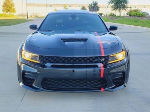 Used 2022 Dodge Charger Scat Pack RWD image 2