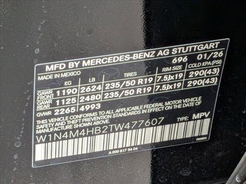 New 2026 Mercedes-Benz GLB 250 4MATIC image 19