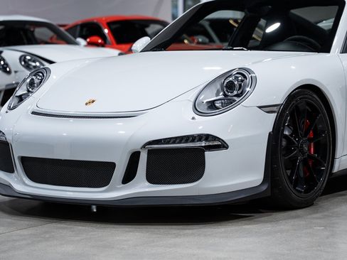 Used 2016 Porsche 911 GT3 RWD image 62