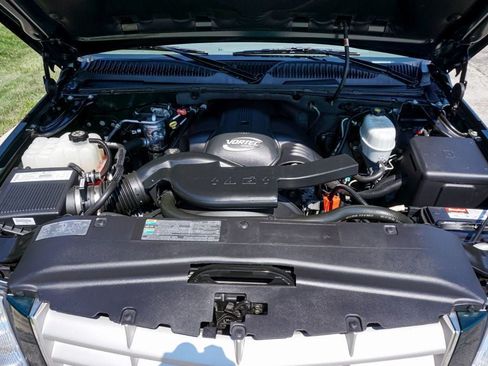 Used 2003 Cadillac Escalade AWD image 12
