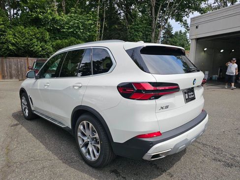 Used 2026 BMW X5 xDrive40i AWD/4WD image 5