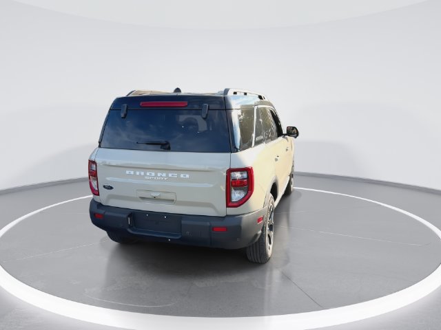 Used 2025 Ford Bronco Sport Outer Banks w/ Outer Banks Tech Package+ AWD/4WD image 8