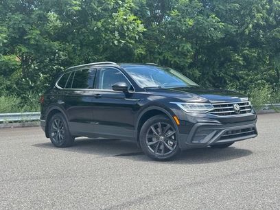 Used 2024 Volkswagen Tiguan SE