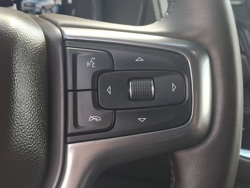 Certified 2023 Chevrolet Tahoe Z71 w/ Luxury Package AWD/4WD image 18