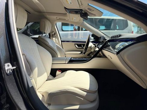Used 2023 Mercedes-Benz S 500 4MATIC image 29