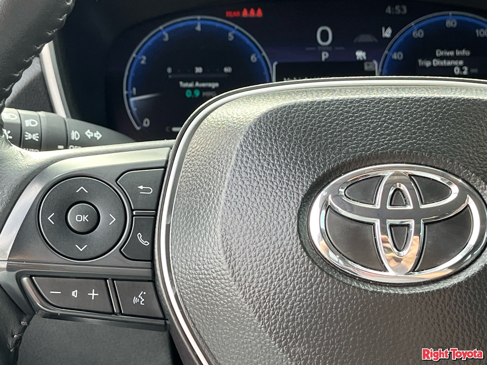 Certified 2026 Toyota Corolla Cross XLE w/ Convenience Package FWD image 23