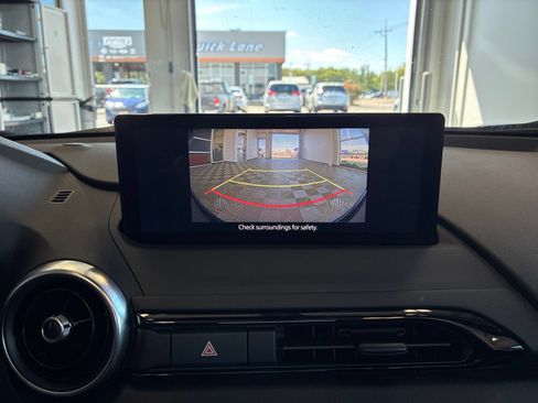 Used 2026 MAZDA MX-5 Miata RF Grand Touring RWD image 25
