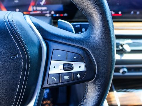 Used 2026 BMW X5 xDrive40i image 16