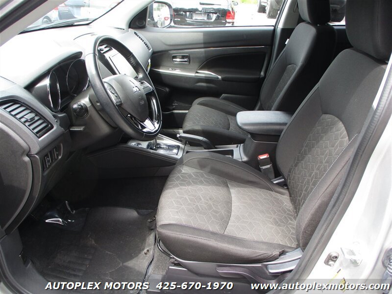 Used 2021 Mitsubishi Outlander Sport SE AWD/4WD image 9