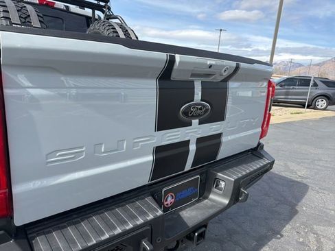 New 2025 Ford F250 Lariat w/ Lariat Ultimate Package AWD/4WD image 38
