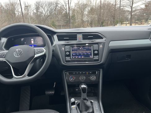 Used 2023 Volkswagen Tiguan S image 26