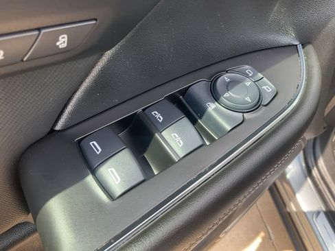 Used 2024 Buick Envision Preferred AWD/4WD image 5