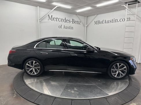 Used 2026 Mercedes-Benz E 350 4MATIC Sedan image 8