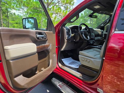 Used 2021 GMC Sierra 2500 SLT AWD/4WD image 11