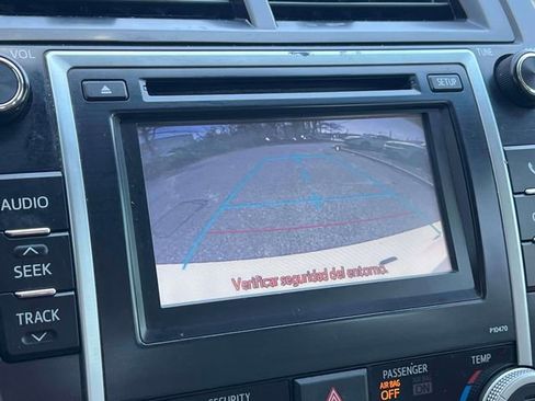 Used 2013 Toyota Camry XLE image 30