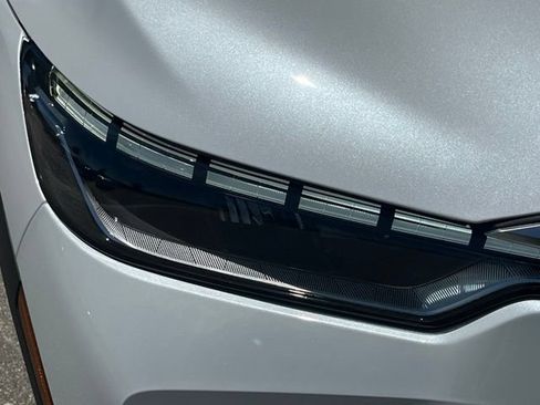 Certified 2026 INFINITI QX60 Luxe w/ Cargo Package AWD/4WD image 31