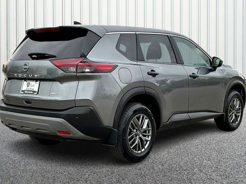 Used 2023 Nissan Rogue S AWD/4WD image 6