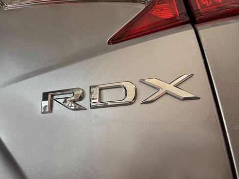 New 2025 Acura RDX w/Advance Package image 9