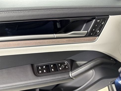 New 2026 Porsche Cayenne S image 34