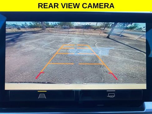 Used 2022 Chevrolet Silverado 1500 LT Trail Boss image 10