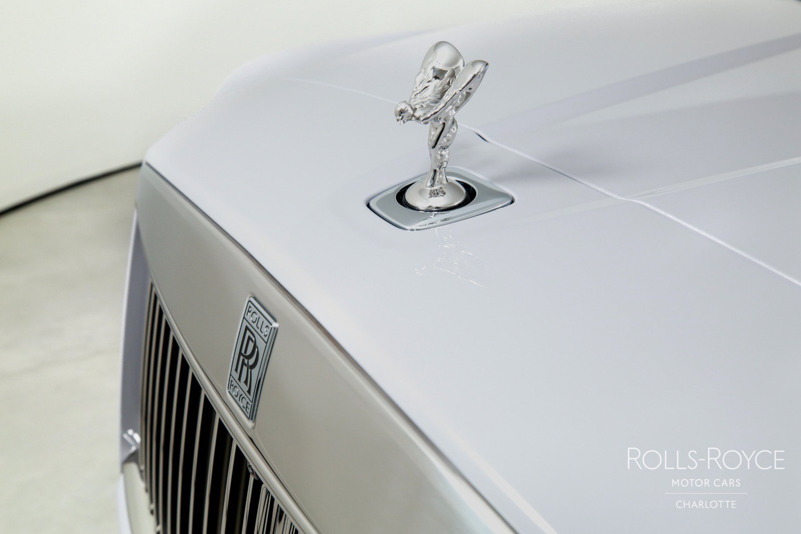 Used 2026 Rolls-Royce Cullinan AWD/4WD image 45