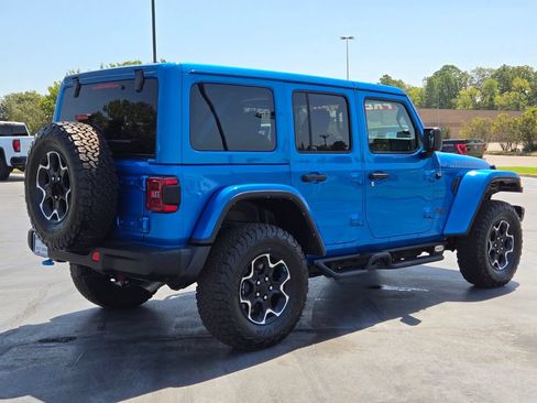 Used 2023 Jeep Wrangler Unlimited Rubicon 4xe w/ Steel Bumper Group AWD/4WD image 5