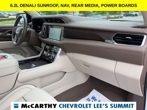 Used 2024 GMC Yukon Denali w/ Denali Reserve Package AWD/4WD image 32