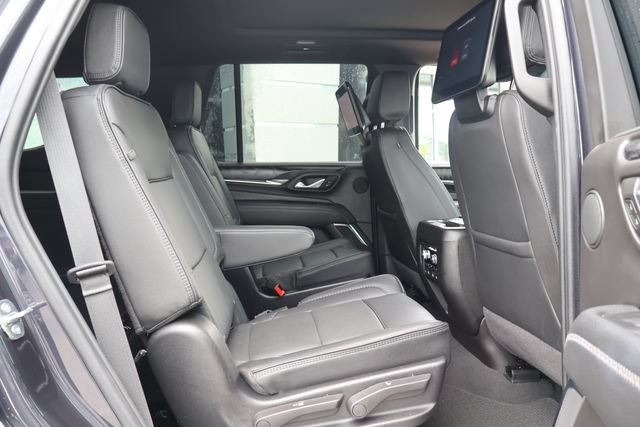Used 2024 GMC Yukon Denali AWD/4WD image 25