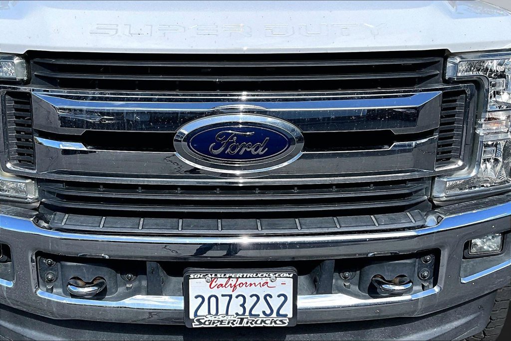 Used 2019 Ford F250 XLT w/ XLT Premium Package AWD/4WD image 29