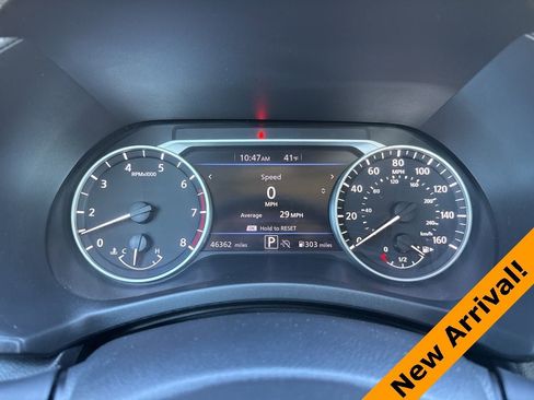 Used 2024 Nissan Sentra SV image 14