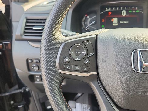 Certified 2024 Honda Passport TrailSport image 19