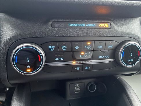 Used 2025 Ford Escape Active image 32