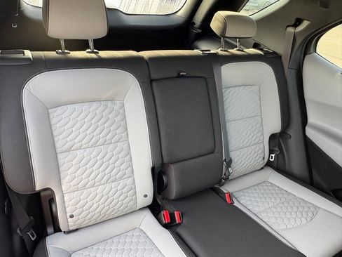 Used 2019 Chevrolet Equinox LT image 35