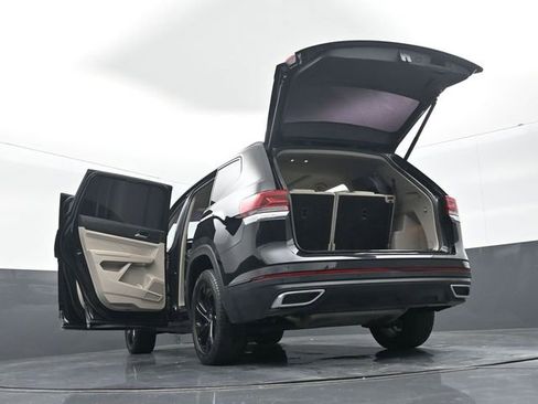Used 2022 Volkswagen Atlas SE image 30