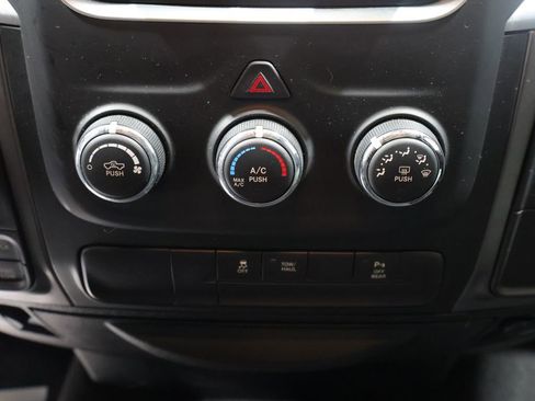 Certified 2022 RAM 1500 Classic Warlock AWD/4WD image 30